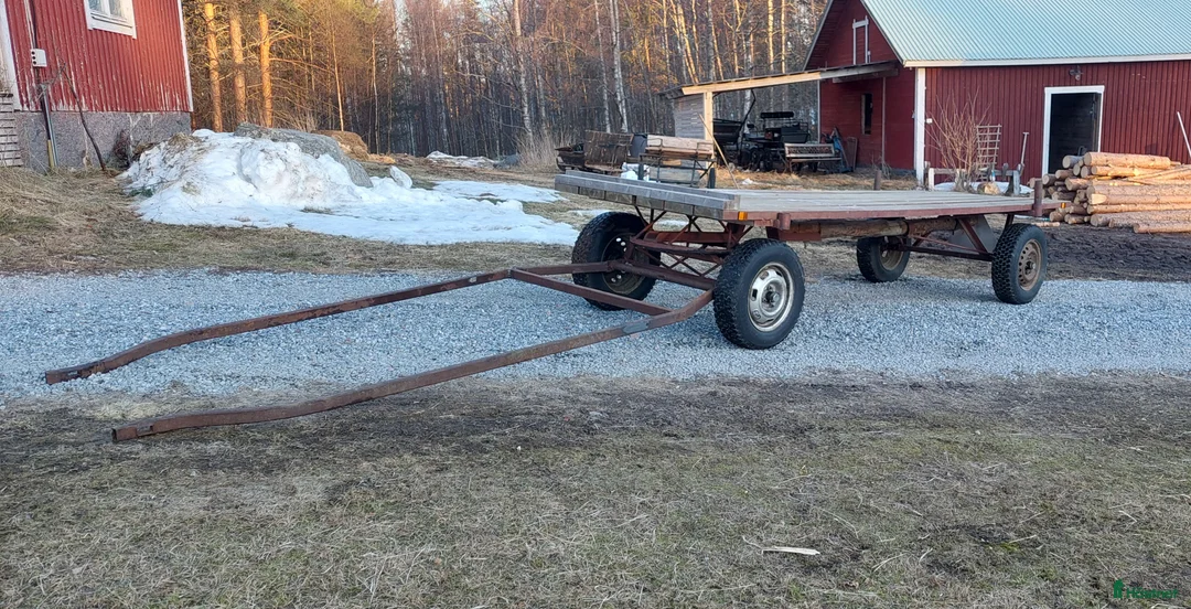 Körvagnar körning till salu: Flakvagn - Annons 1