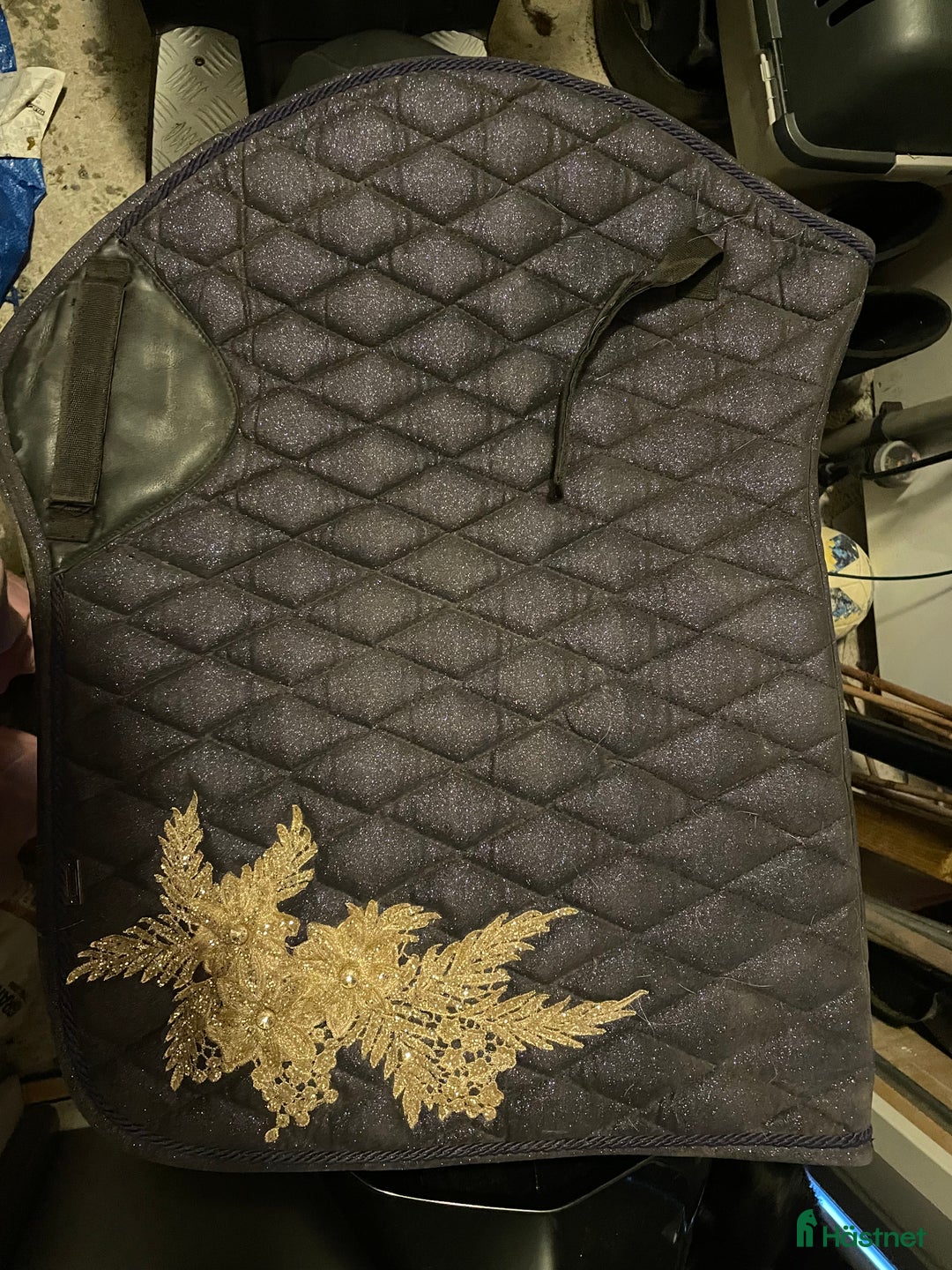 Schabrak & Vojlockar hästutrustning till salu: Divoyh schabrak  i Knivsta - Annons 1