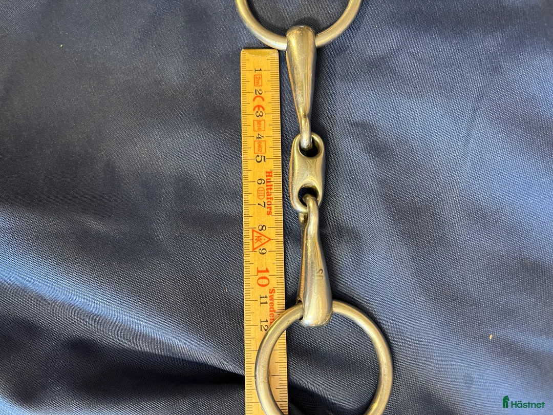 Bett hästutrustning till salu: Billiga bett i Tibro - Annons 5