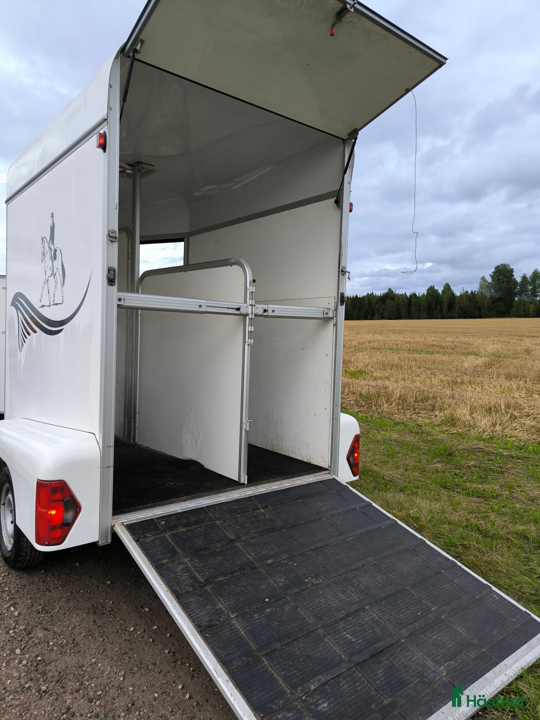 Hästtransporter  fordon & transport till salu: Umesläp B45 - 07 i Månkarbo - Annons 6