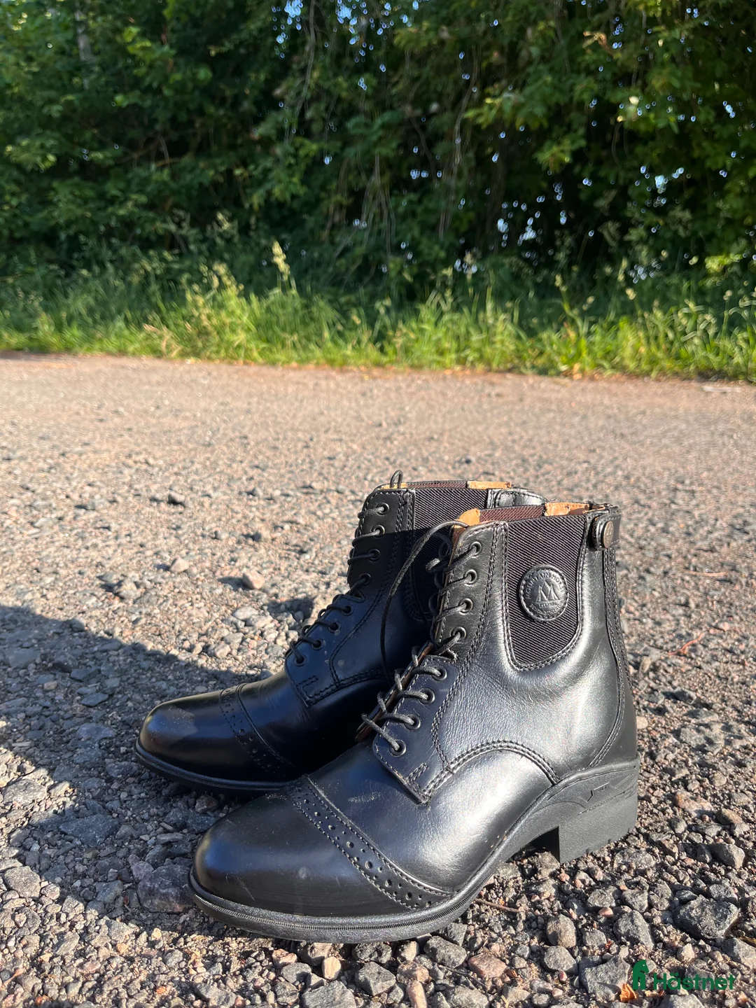 Ridstövlar ryttarutrustning till salu: Helt nya ridskor  i Skövde - Annons 1