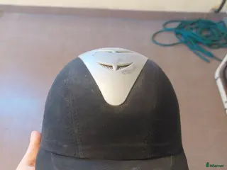 Hjälmar ryttarutrustning till salu: Ridhjälm - Annons 3