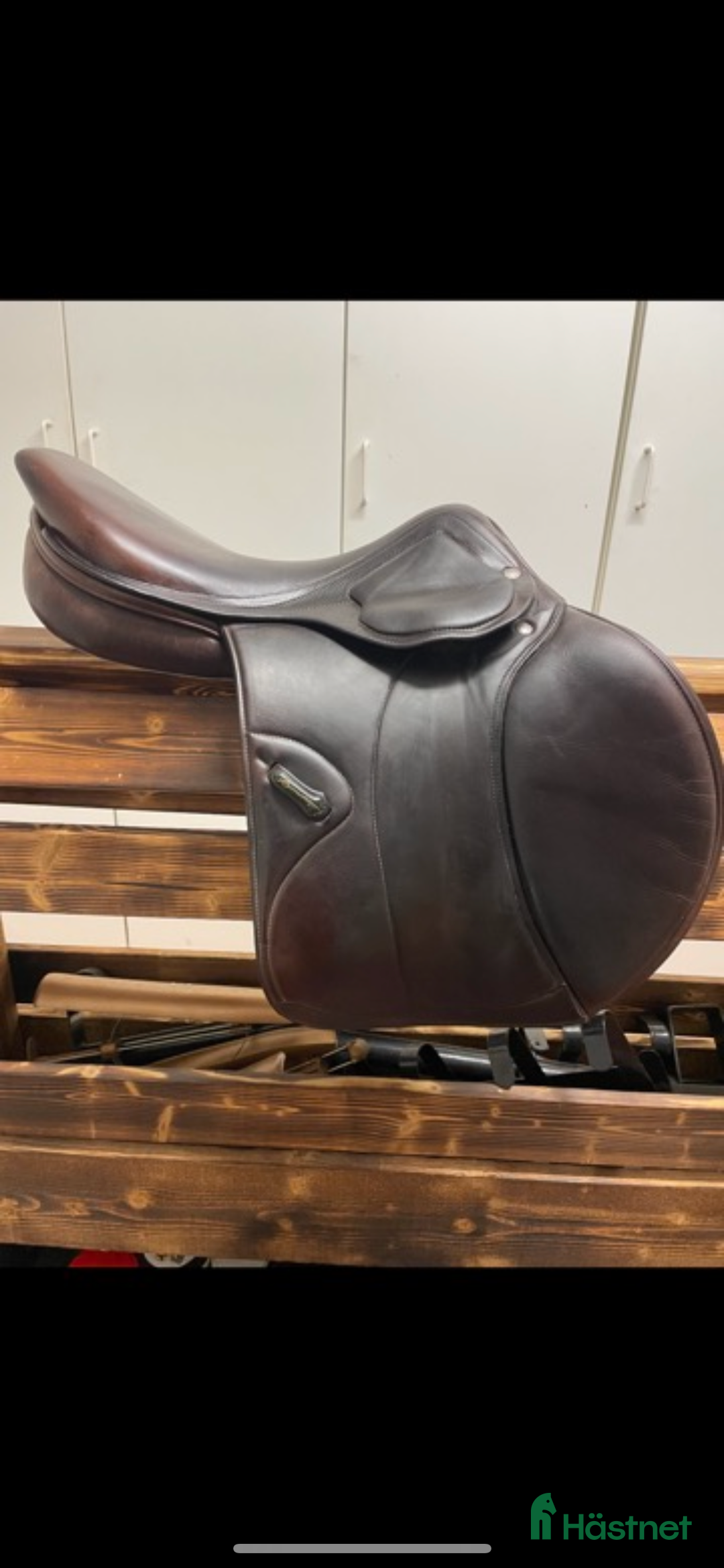Sadlar hästutrustning till salu: Amerigo cc hoppsadel 18” i Älvkarleby - Annons 1