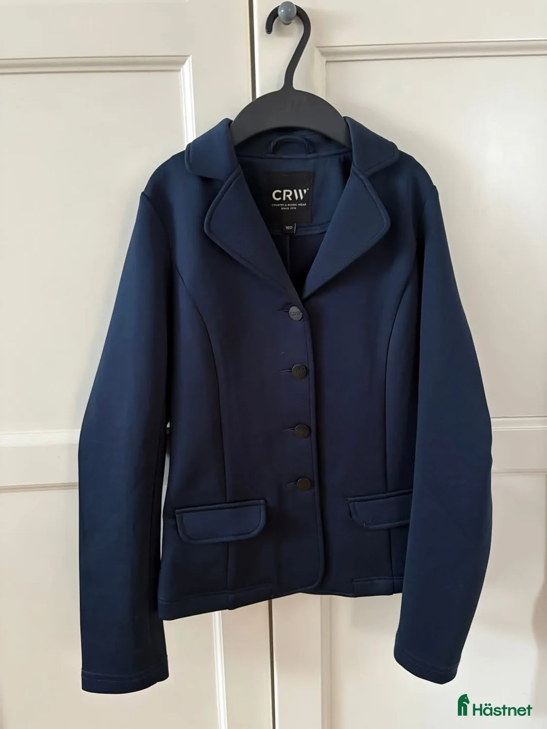 Jackor & Kavajer ryttarutrustning till salu: CRW kavaj till salu - Annons 1