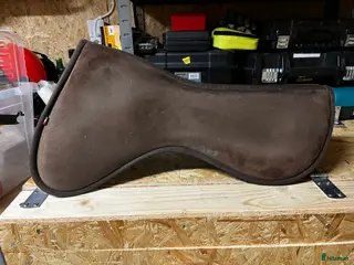 Sadeltillbehör hästutrustning Memoryfoam padd i Kvicksund - Annons 2