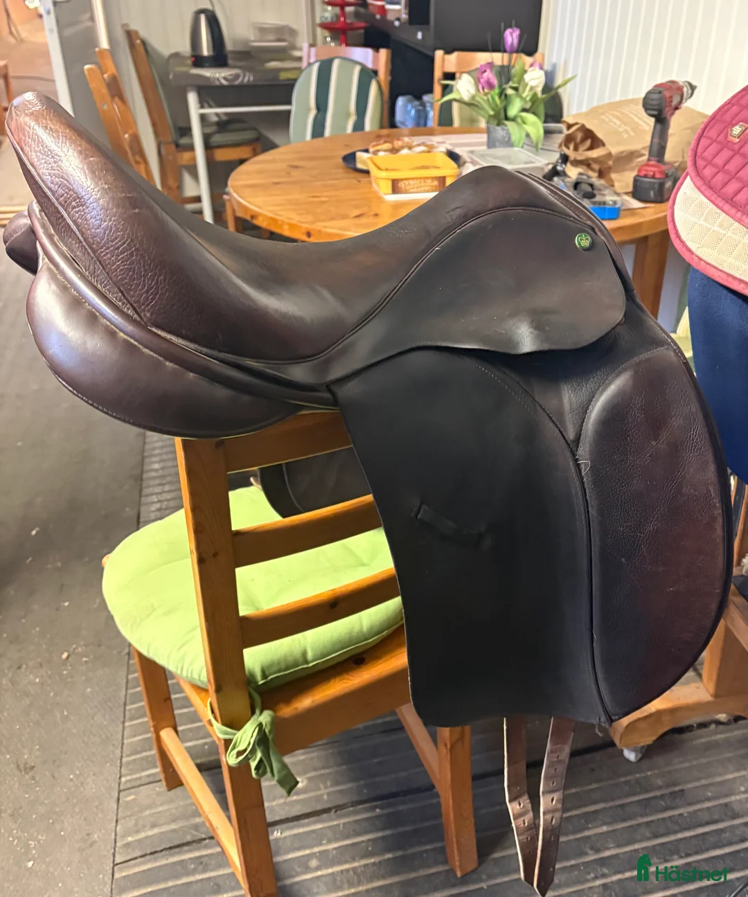 Sadlar hästutrustning till salu: Fin Ideal Jessica Crown sadel  i Karlsborg - Annons 2