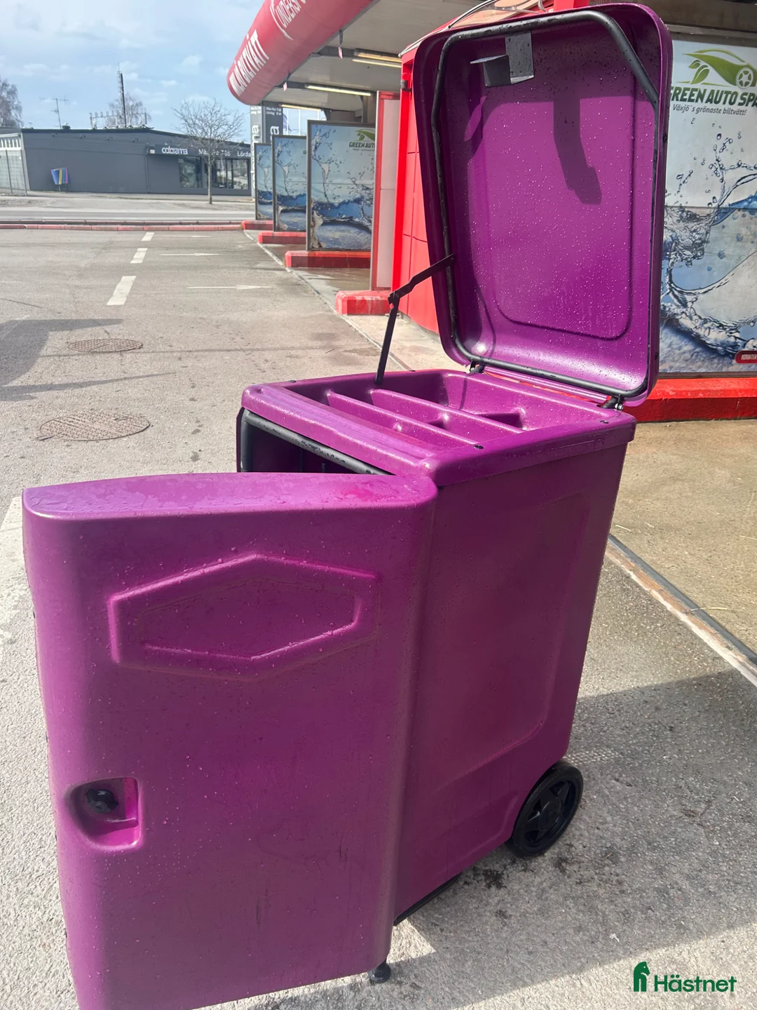 Övrig utrustning övrig utrustning till salu: Sadelskåp på hjul – låsbart & smidigt - Annons 8