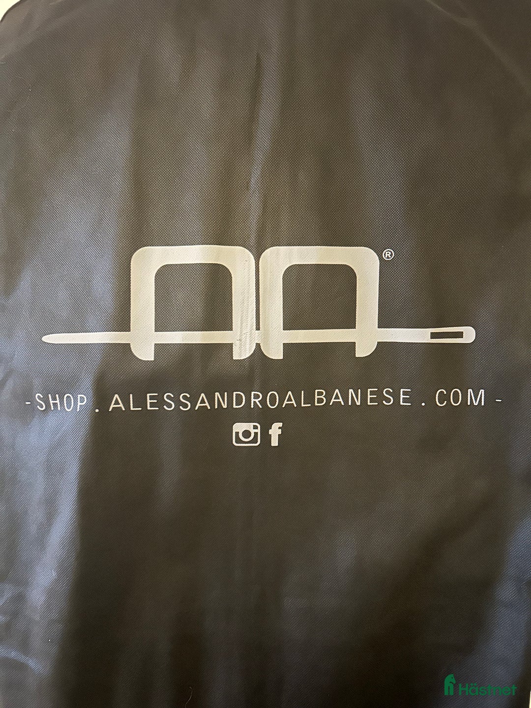 Jackor & Kavajer ryttarutrustning till salu: Fin Dressyrfrack i nyskick i Tranås - Annons 5