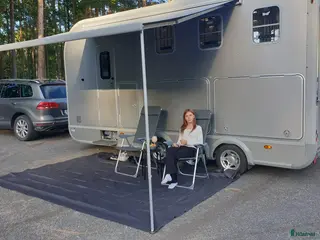 Hästtransporter fordon & transport till salu: Lyxig hästtransport med bodel - Annons 2