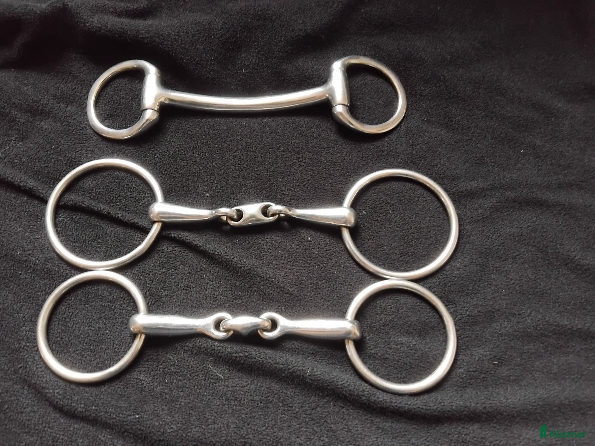 Bett hästutrustning Bett säljes 100 kr per bett - Annons 1