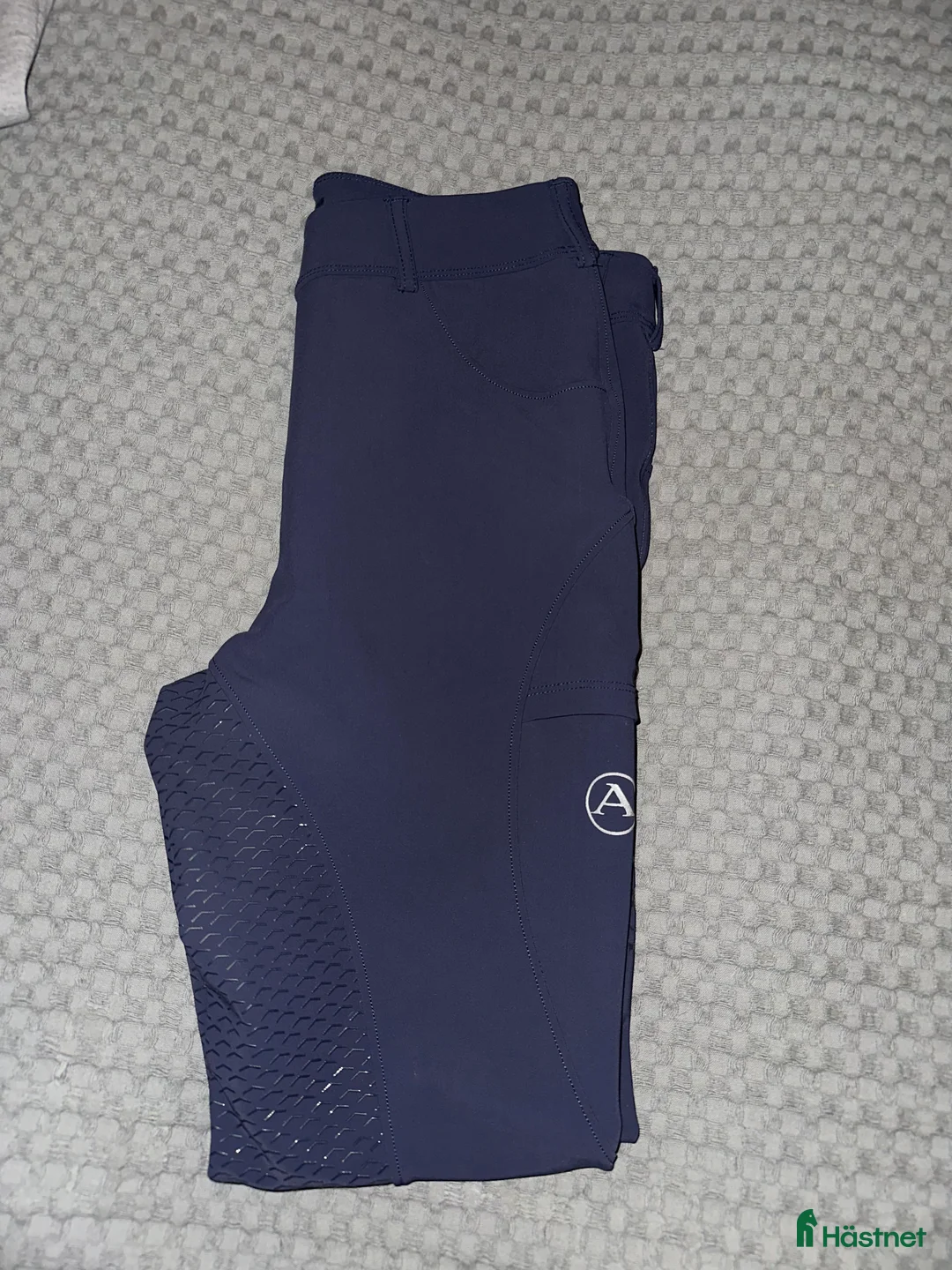 Ridbyxor ryttarutrustning till salu: Ridbyxor VERA från alequi i Nässjö - Annons 1