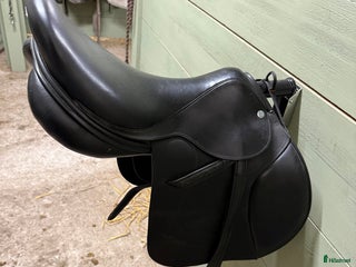 Sadlar hästutrustning till salu: Frank Baines Hoppsadel i Nora - Annons 12