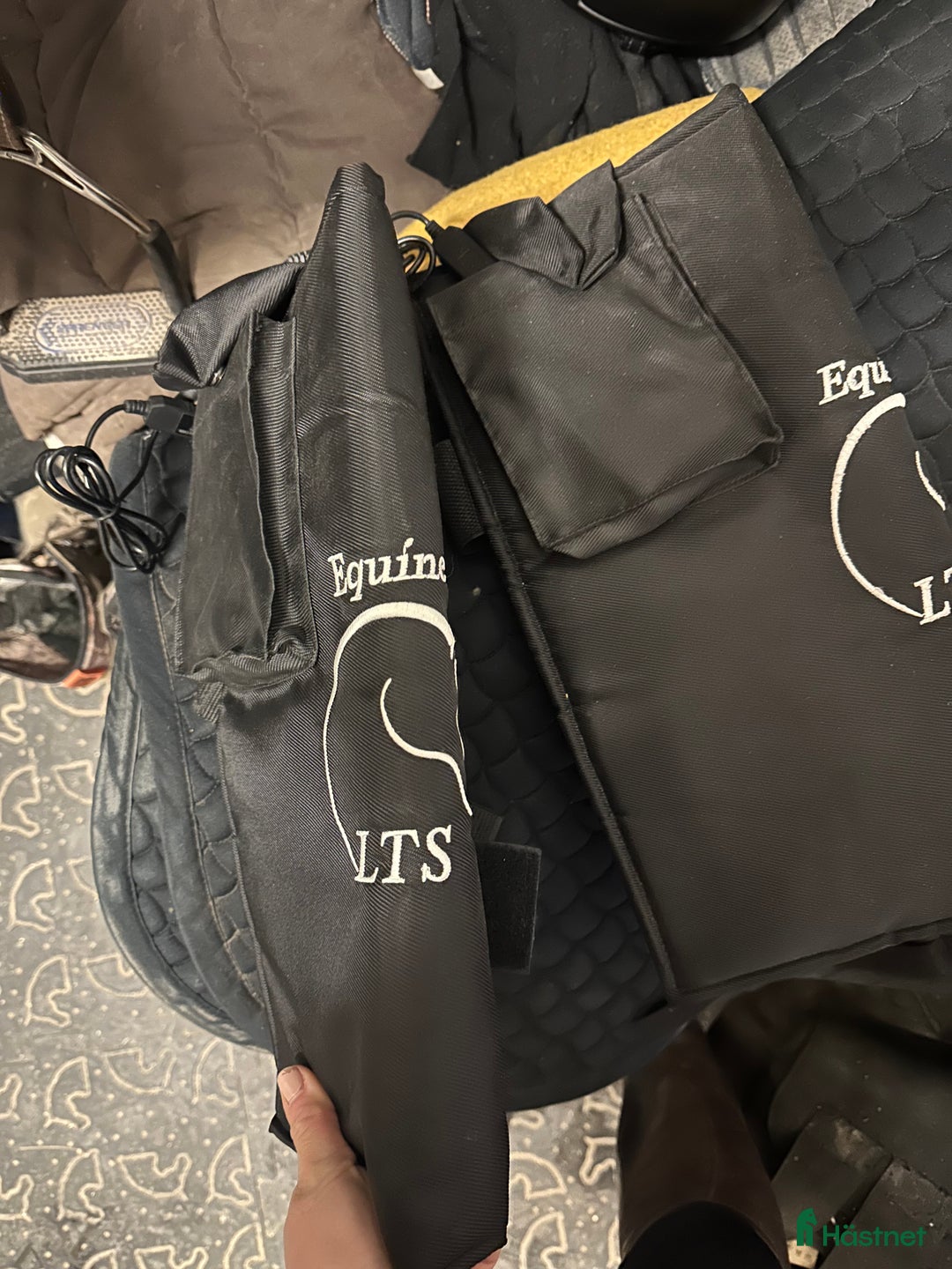 Övrig Hästutrustning hästutrustning till salu: LED pad och LED benskydd  i Frillesås - Annons 5