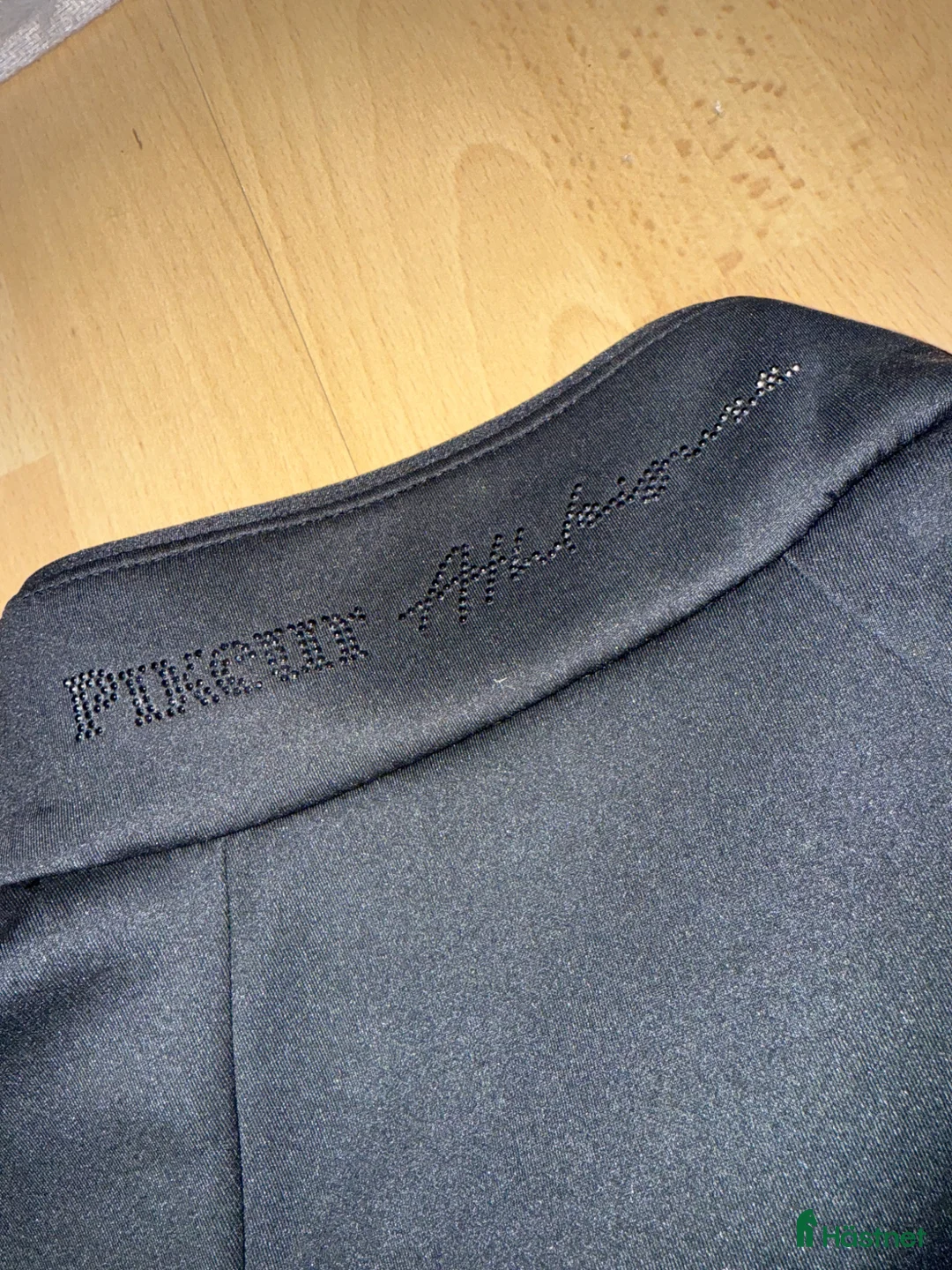 Jackor & Kavajer ryttarutrustning till salu: Pikeur väst  - Annons 4