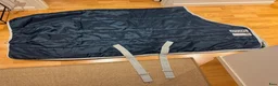 Täcken hästutrustning till salu: Amigo stalltäcke 200 gram 125 cm - Annons 2