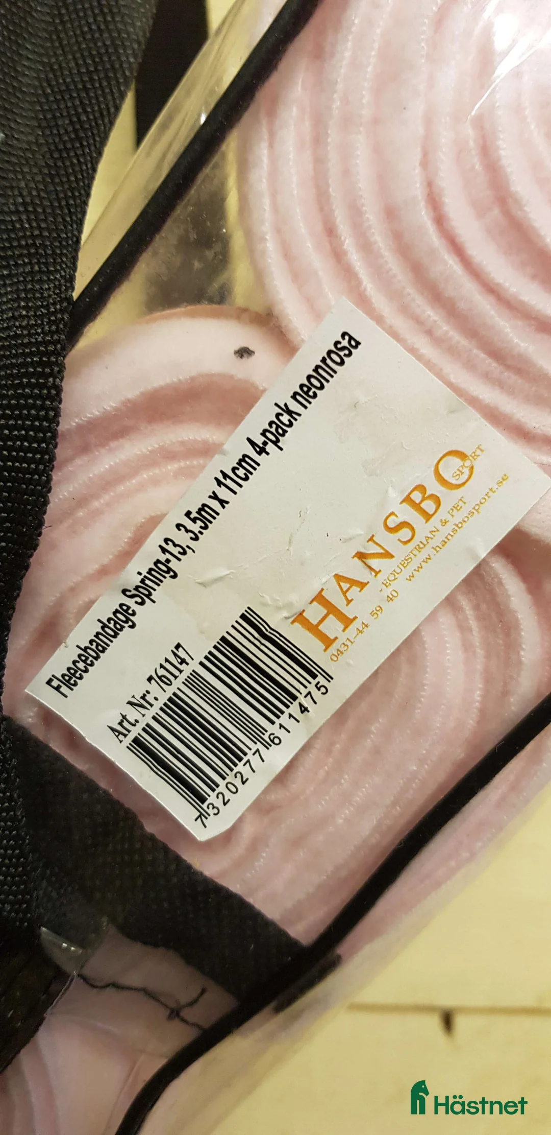 Benskydd hästutrustning till salu: Fleecebenlindor Neonrosa i Nora - Annons 2