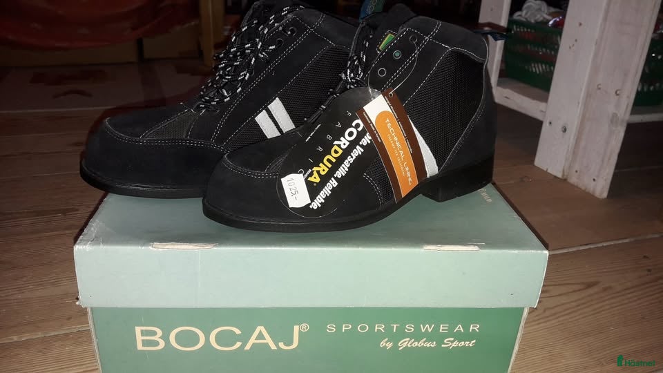 Ridstövlar ryttarutrustning till salu: Rid/stallskor med stålhätta, 37 i Nora - Annons 2