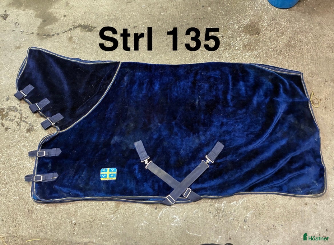 Täcken hästutrustning Fluffigt täcke 135 - Annons 8