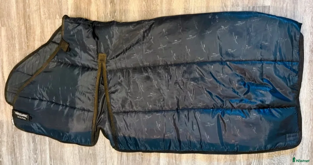 Täcken hästutrustning till salu: Rambo Optimo Plus och 2 Liner i Rörbäcksnäs - Annons 4