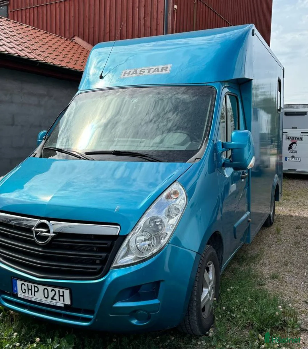 Hästlastbilar  fordon & transport till salu: Hästlastbil b-kort 1065 kg lastvikt  i Västerås - Annons 2