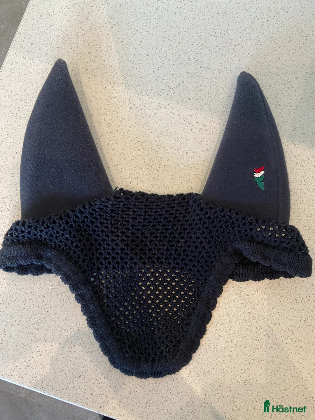 Övrig Hästutrustning hästutrustning till salu: Huva Equiline Soundless  i Västerås - Annons 1