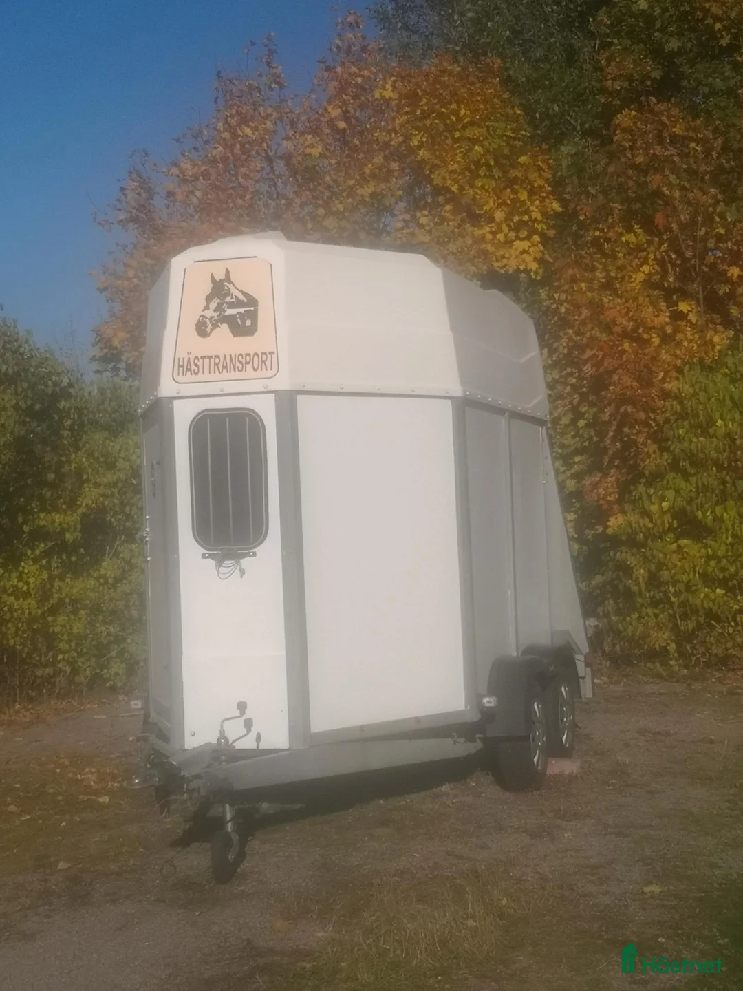 Hästtransporter  fordon & transport till salu: Nymålad hästtransport i Hallstahammar - Annons 1