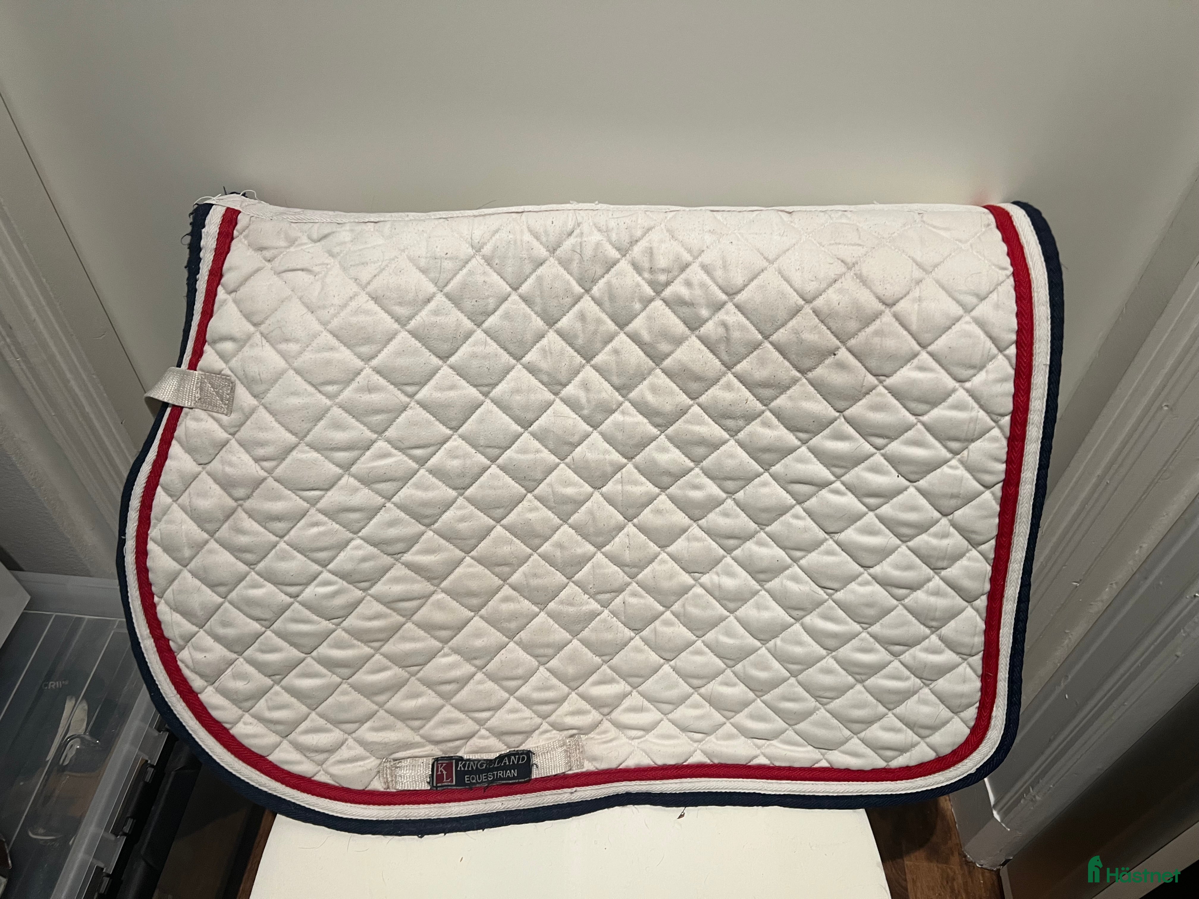 Schabrak & Vojlockar hästutrustning till salu: Vitt hopp schabrak i Åre - Annons 22