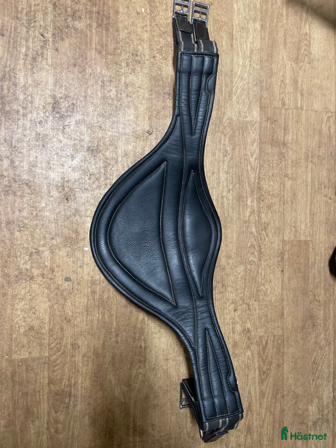 Sadeltillbehör hästutrustning till salu: Svart sadelgjord i Rolfstorp - Annons 2