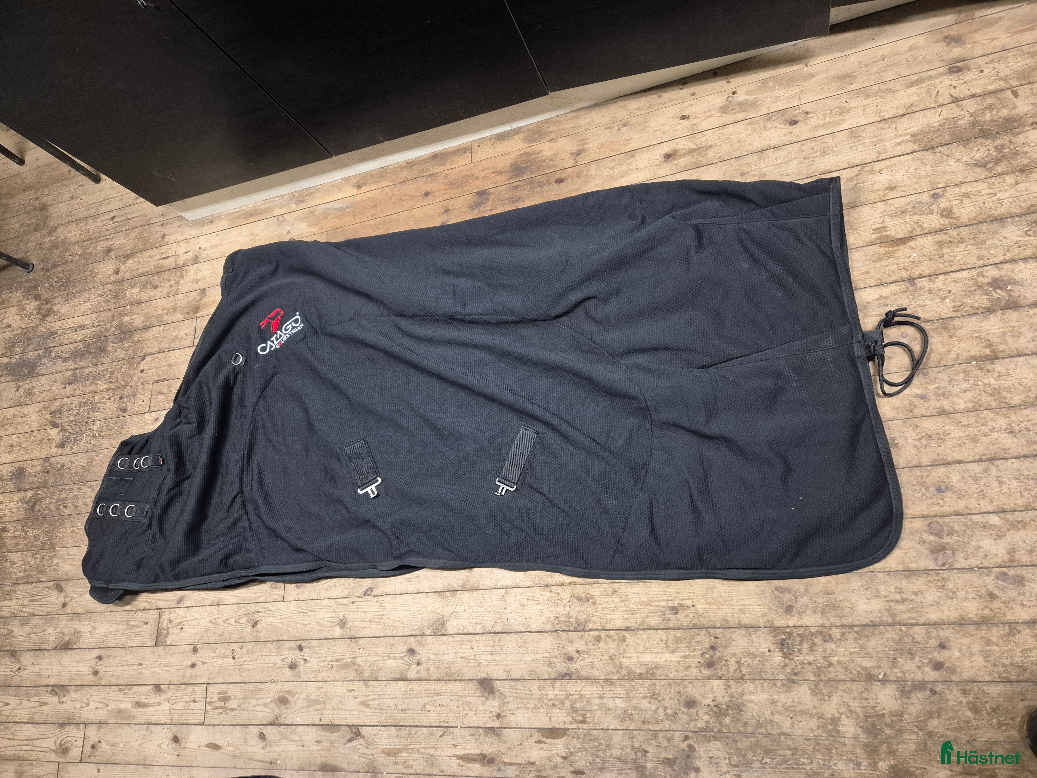 Täcken hästutrustning Catago fir-tech  - Annons 1