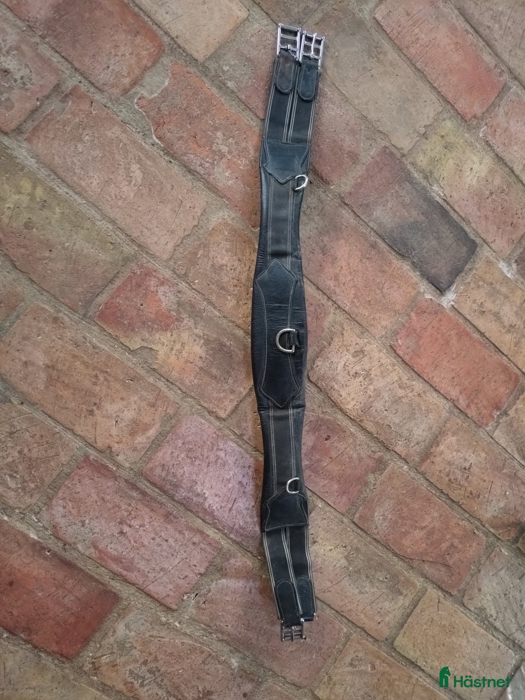 Sadeltillbehör hästutrustning till salu: Anatomisk läder, sadelgjord 95 cm i Sankt OLOF - Annons 1