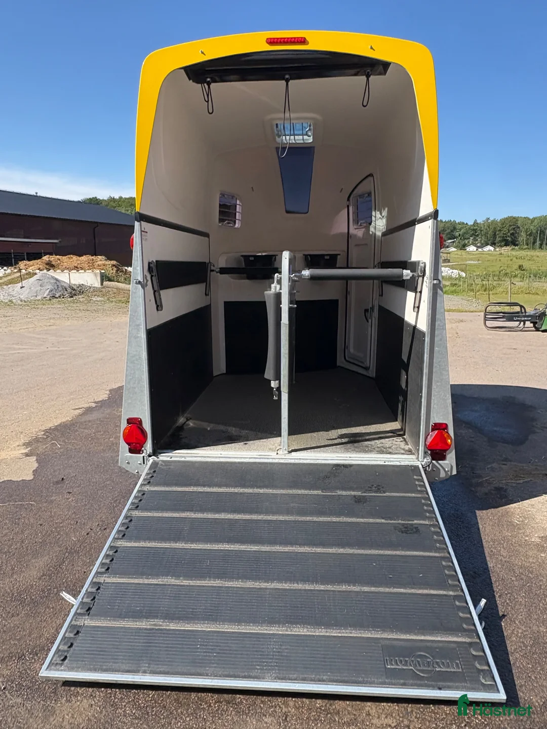 Hästtransporter  fordon & transport till salu: Humbaur Pegasus - Annons 2
