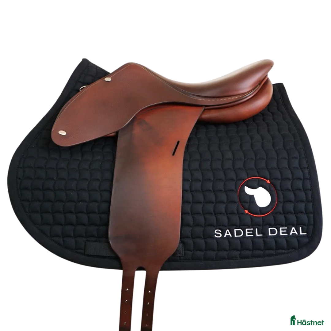 Sadlar hästutrustning till salu: Butet Practice i Upplands Väsby - Annons 1