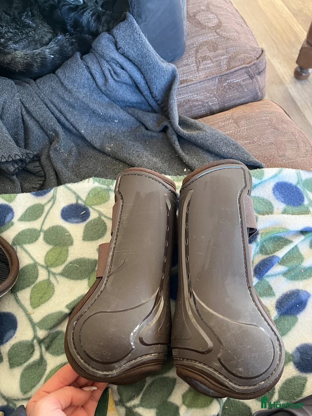 Benskydd hästutrustning till salu: Bak och fram benskydd - Annons 2