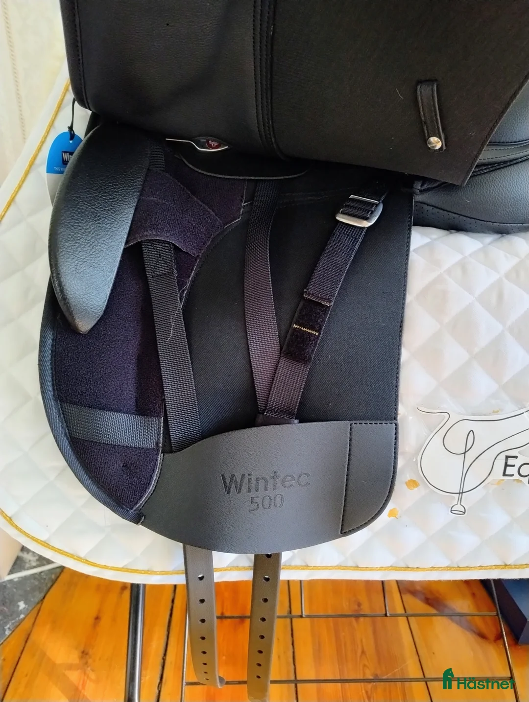 Sadlar hästutrustning till salu: NY Wintec Dressyr - Annons 2