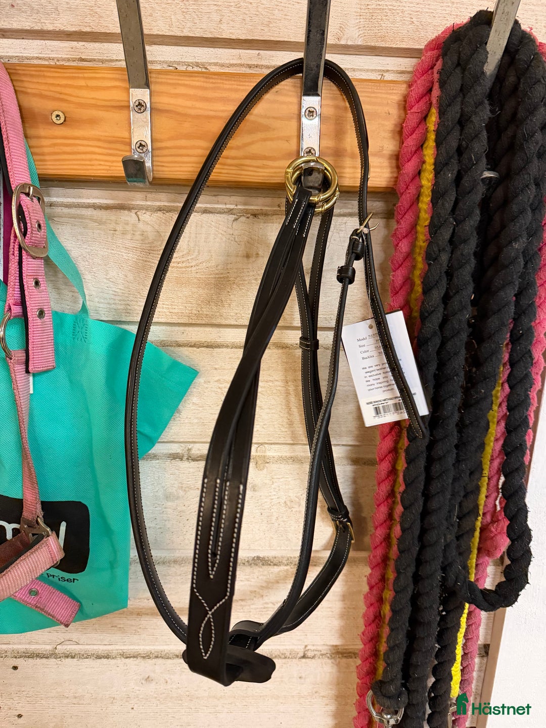 Övrig Hästutrustning hästutrustning till salu: E logga Martingal ponny  i Henån - Annons 2