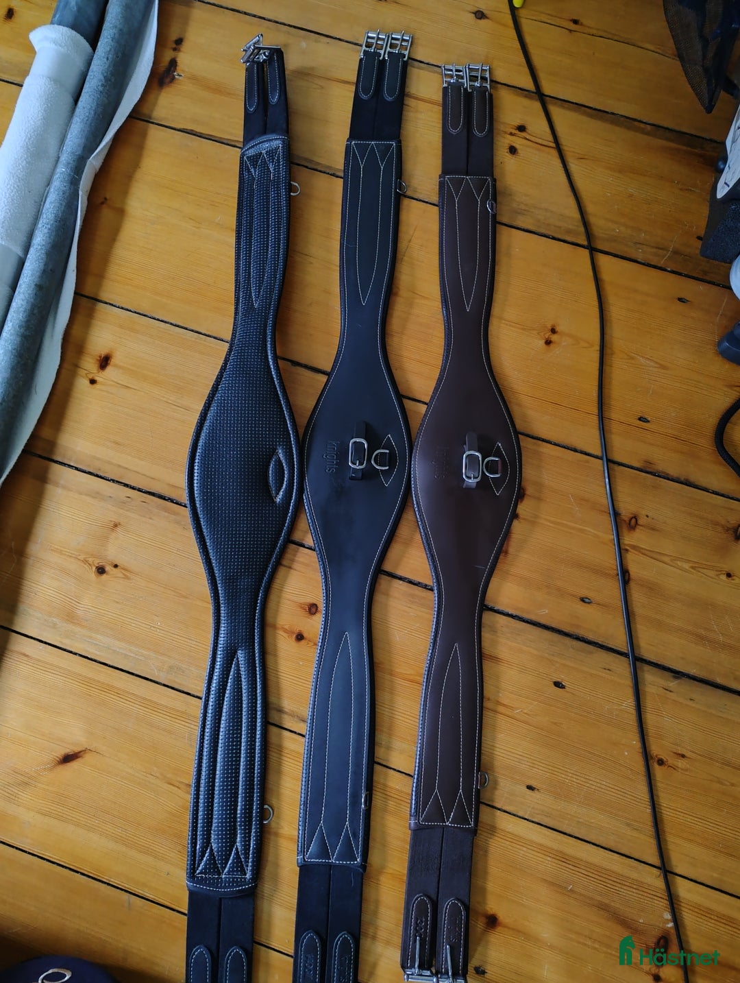 Sadeltillbehör hästutrustning till salu: Knights sadelgjord flera storlekar i Fagersta - Annons 1