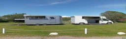 Hästtransporter  fordon & transport till salu: Dickenherr 3 hästars med bodel - Annons 1