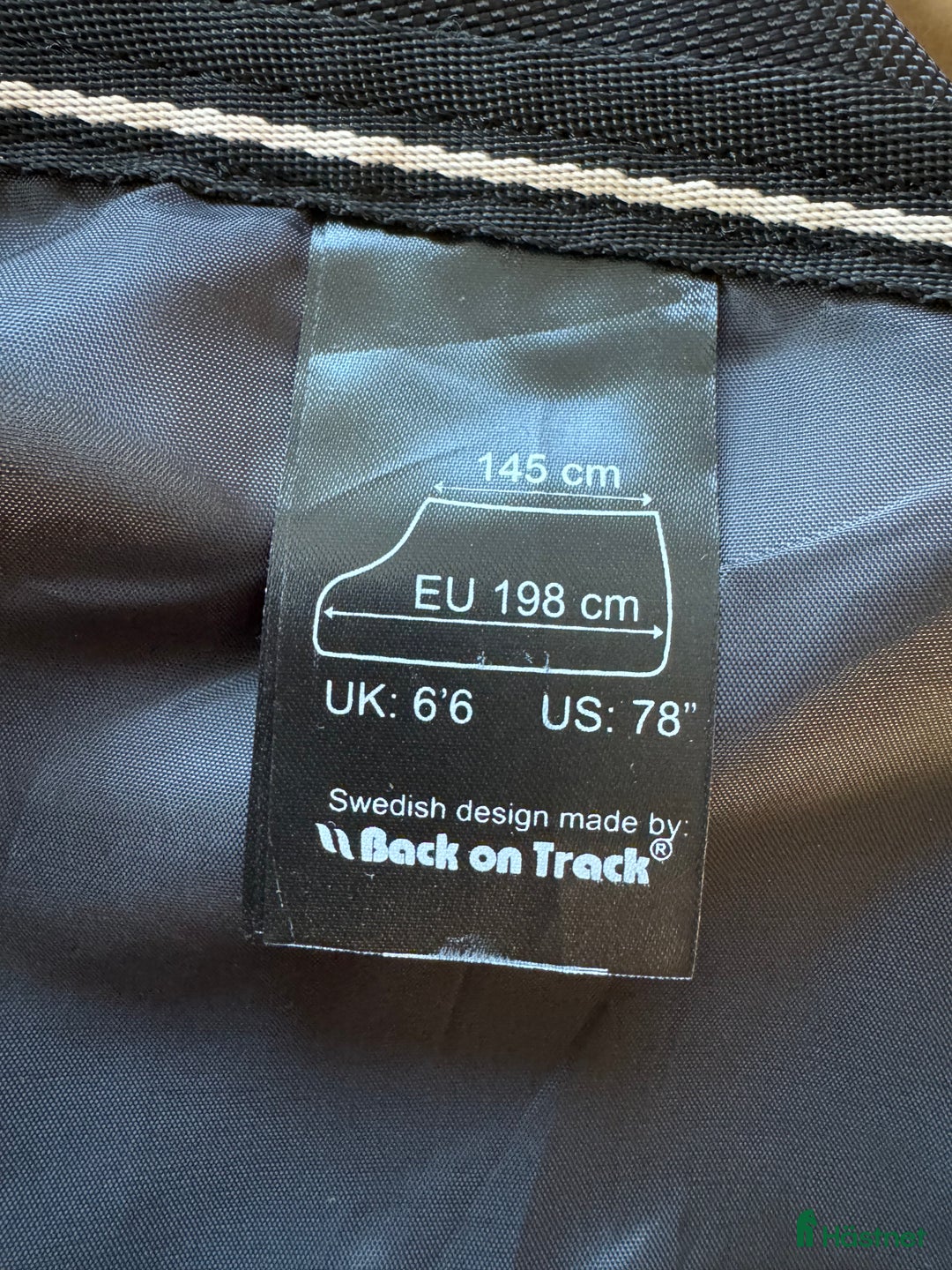 Täcken hästutrustning till salu: Back on Track "Obsidian" Utetäcke 150g m halsdel  i Örkelljunga - Annons 2