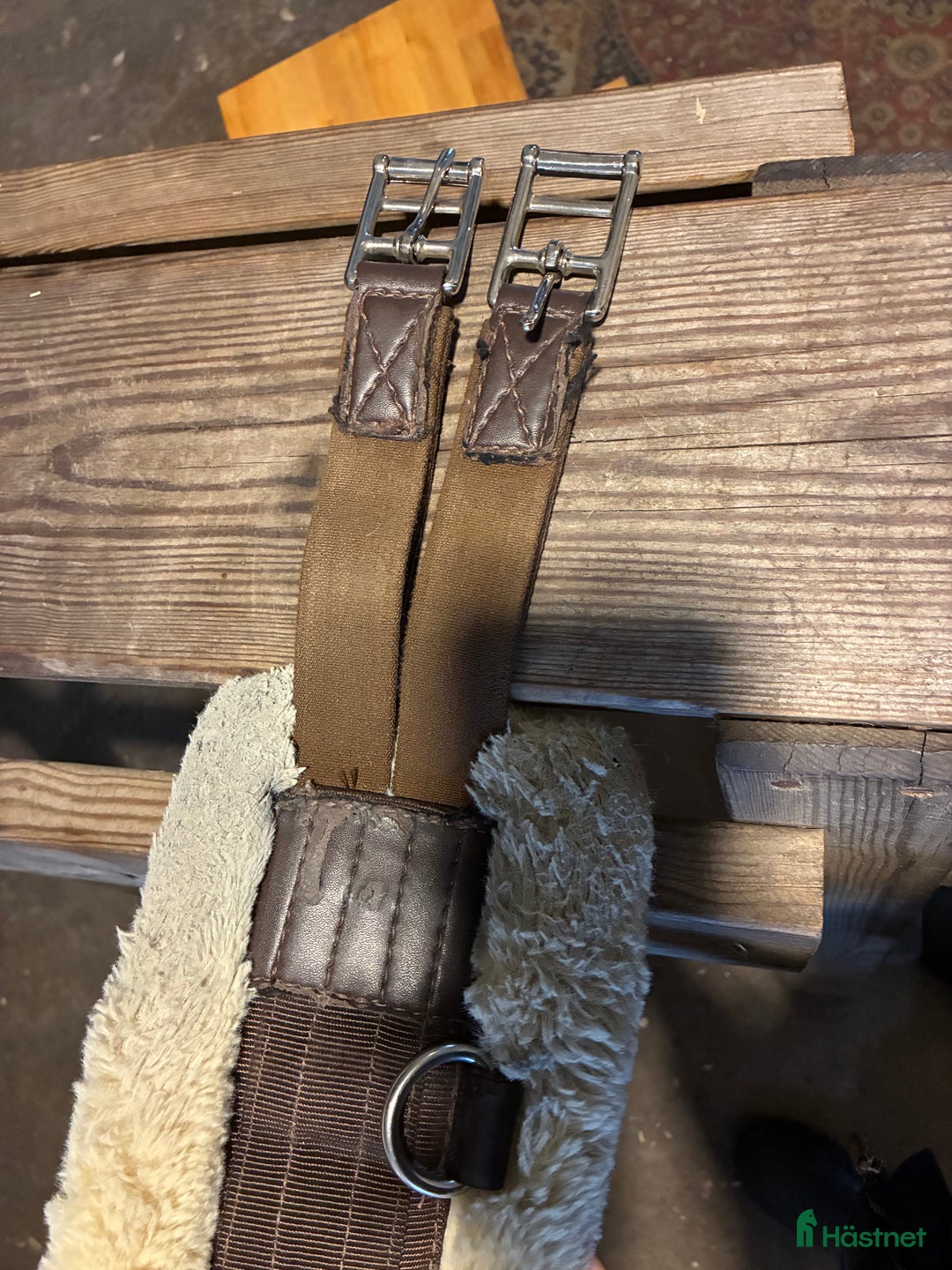 Sadeltillbehör hästutrustning till salu: Fluff jord 130cm i Stora Höga - Annons 4