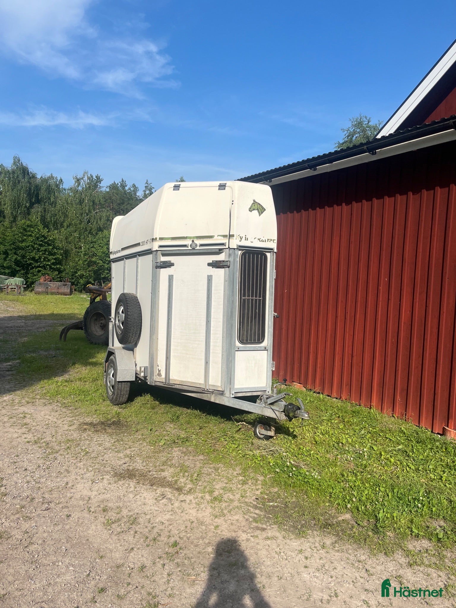 Hästtransporter  fordon & transport till salu: Kyllingekärra - Annons 3