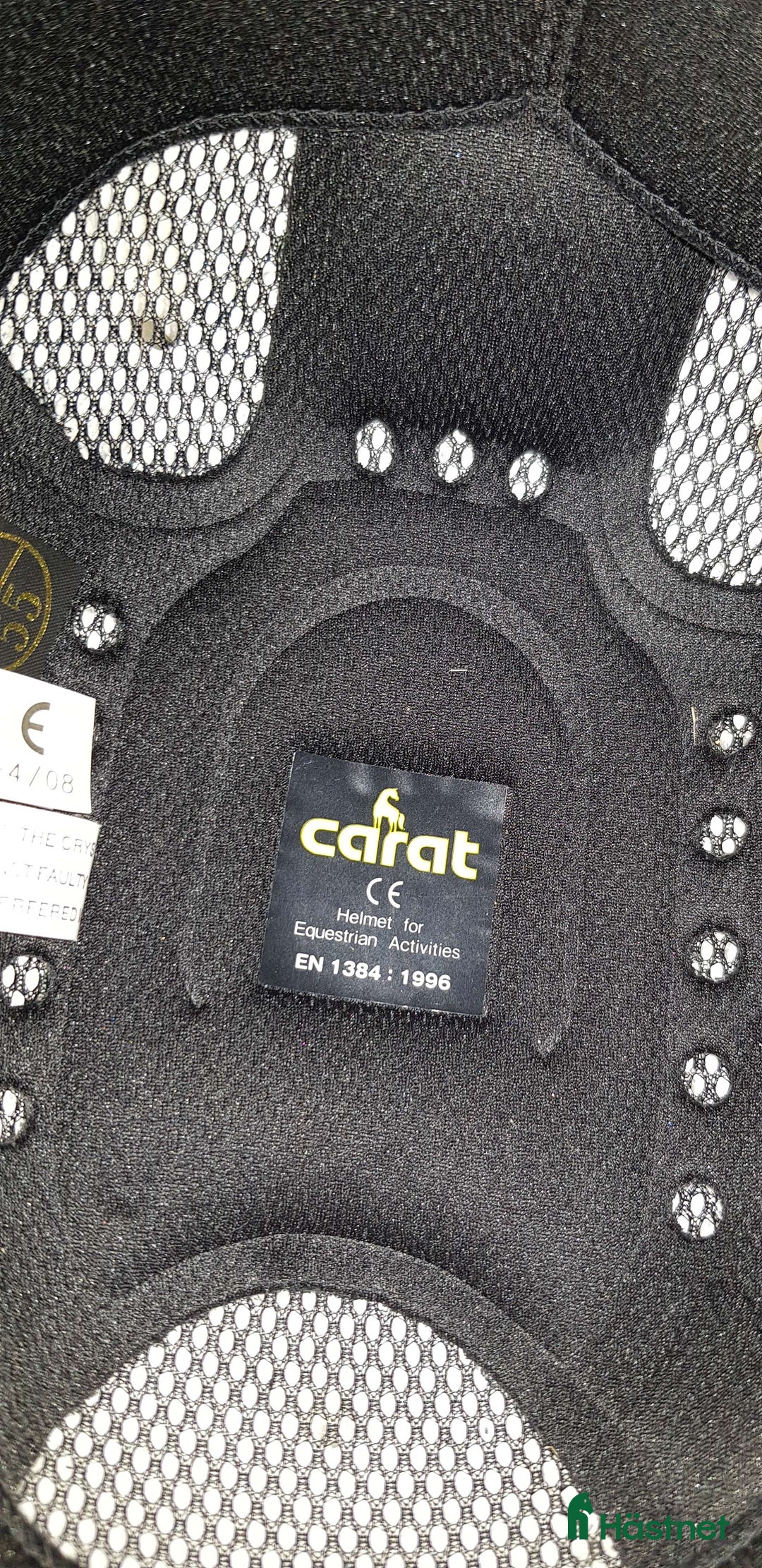 Hjälmar ryttarutrustning till salu: Svart sammetshjälm i Nora - Annons 3