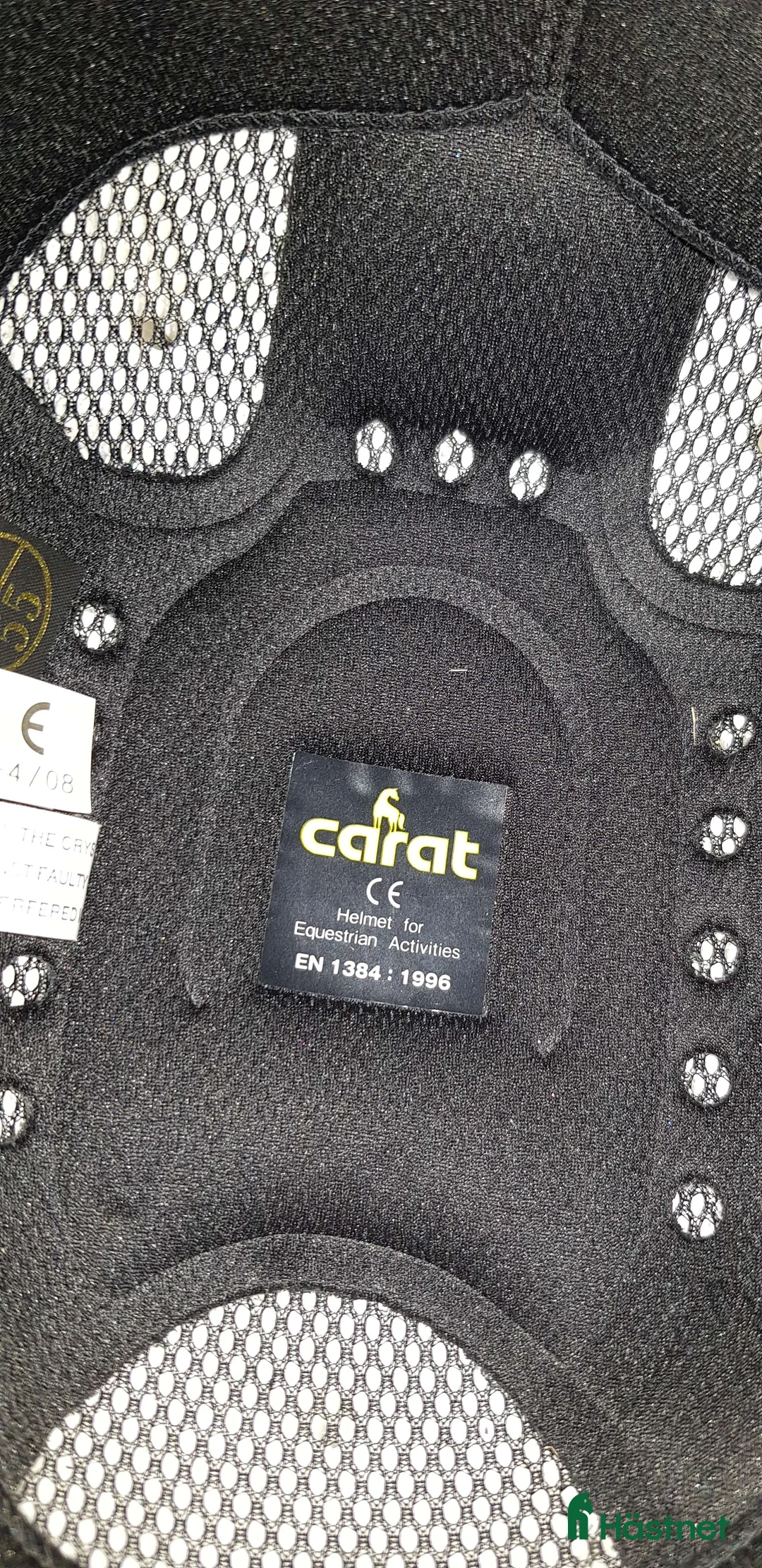 Hjälmar ryttarutrustning till salu: Svart sammetshjälm i Nora - Annons 3