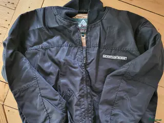 Jackor & Kavajer ryttarutrustning till salu: Mountain Horse Jacka - Annons 3