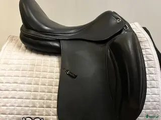 Sadlar hästutrustning Dressyrsadel Prestige D2 K Zero i Uppsala - Annons 4