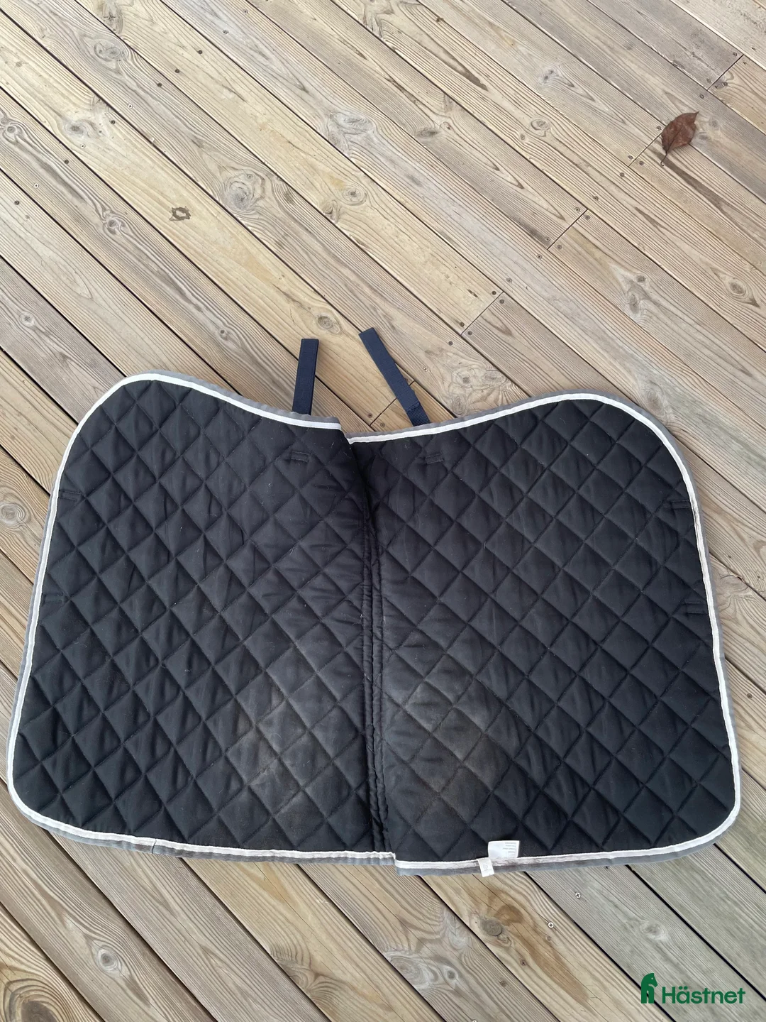 Schabrak & Vojlockar hästutrustning till salu: Allroundschabrak i Jönköping - Annons 5