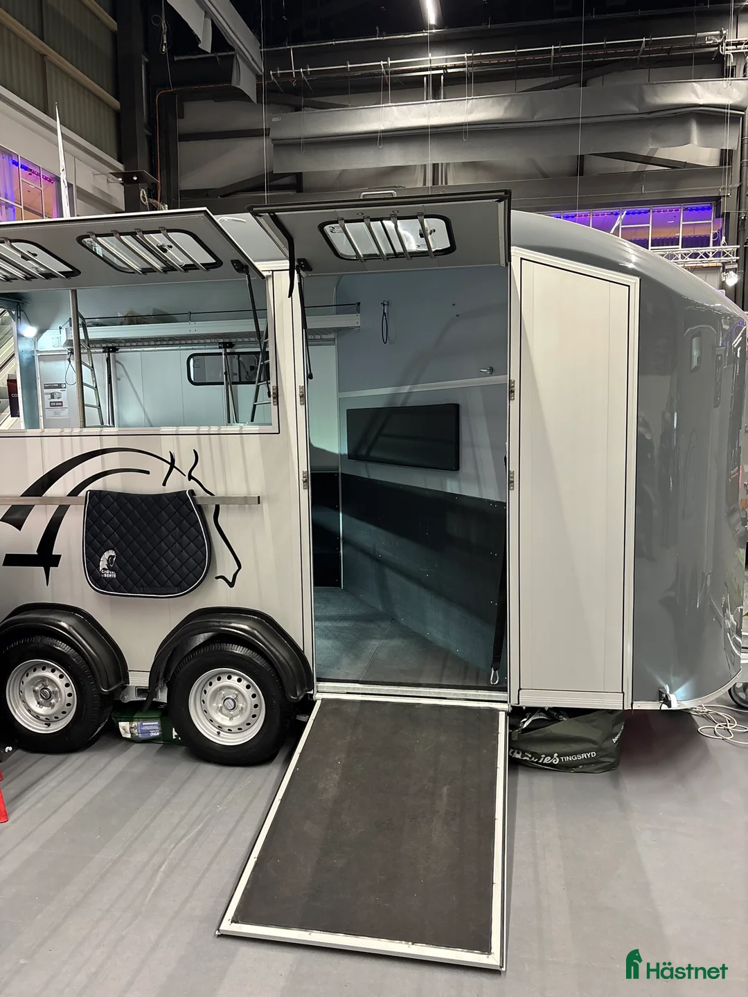 Hästtransporter  fordon & transport till salu: Cheval Maxi 3 Living i Kalmar - Annons 1