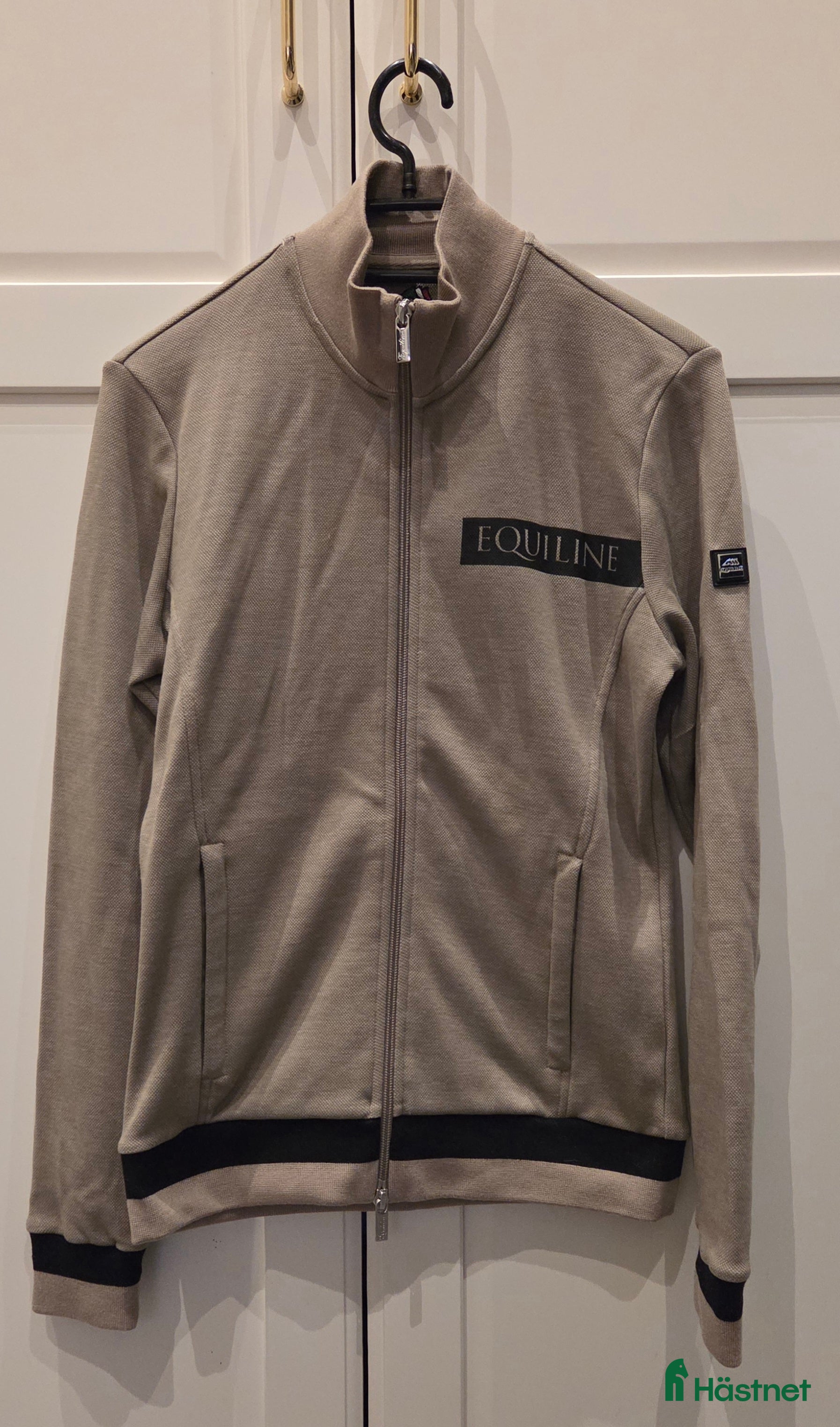 Övrigt Ridkläder ryttarutrustning till salu: Equiline sweatshirt i Sölvesborg - Annons 23