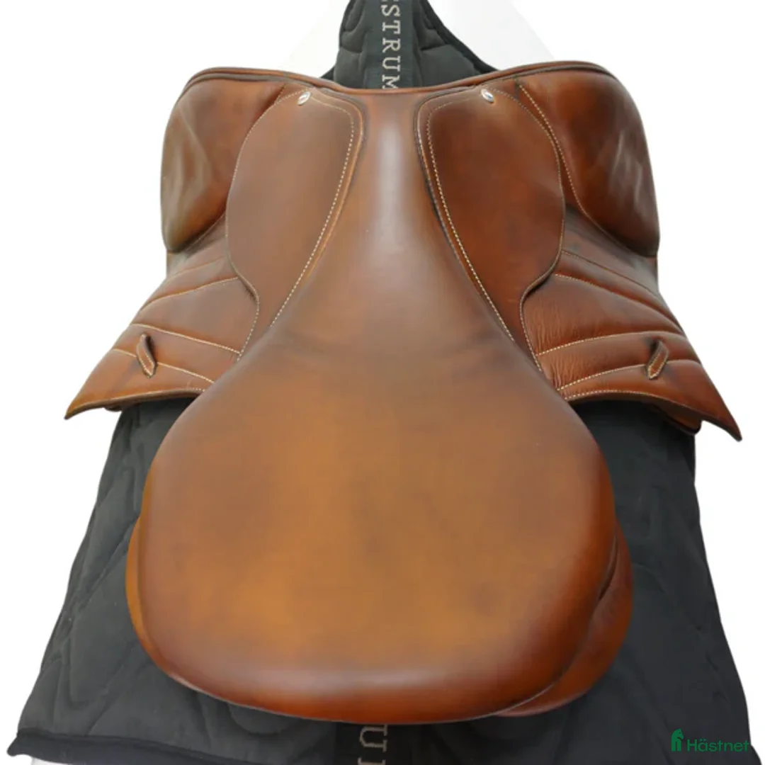 Sadlar hästutrustning till salu: Butet P 17,5" i Upplands Väsby - Annons 5