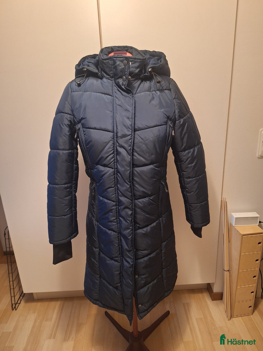 Jackor & Kavajer ryttarutrustning till salu: Ridkappa Horselife  i Norrtälje - Annons 1