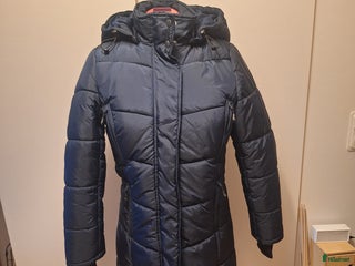 Jackor & Kavajer ryttarutrustning till salu: Ridkappa Horselife i Norrtälje - Annons 7